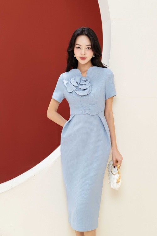 Sixdo Light Blue Pegged Midi Woven Dress